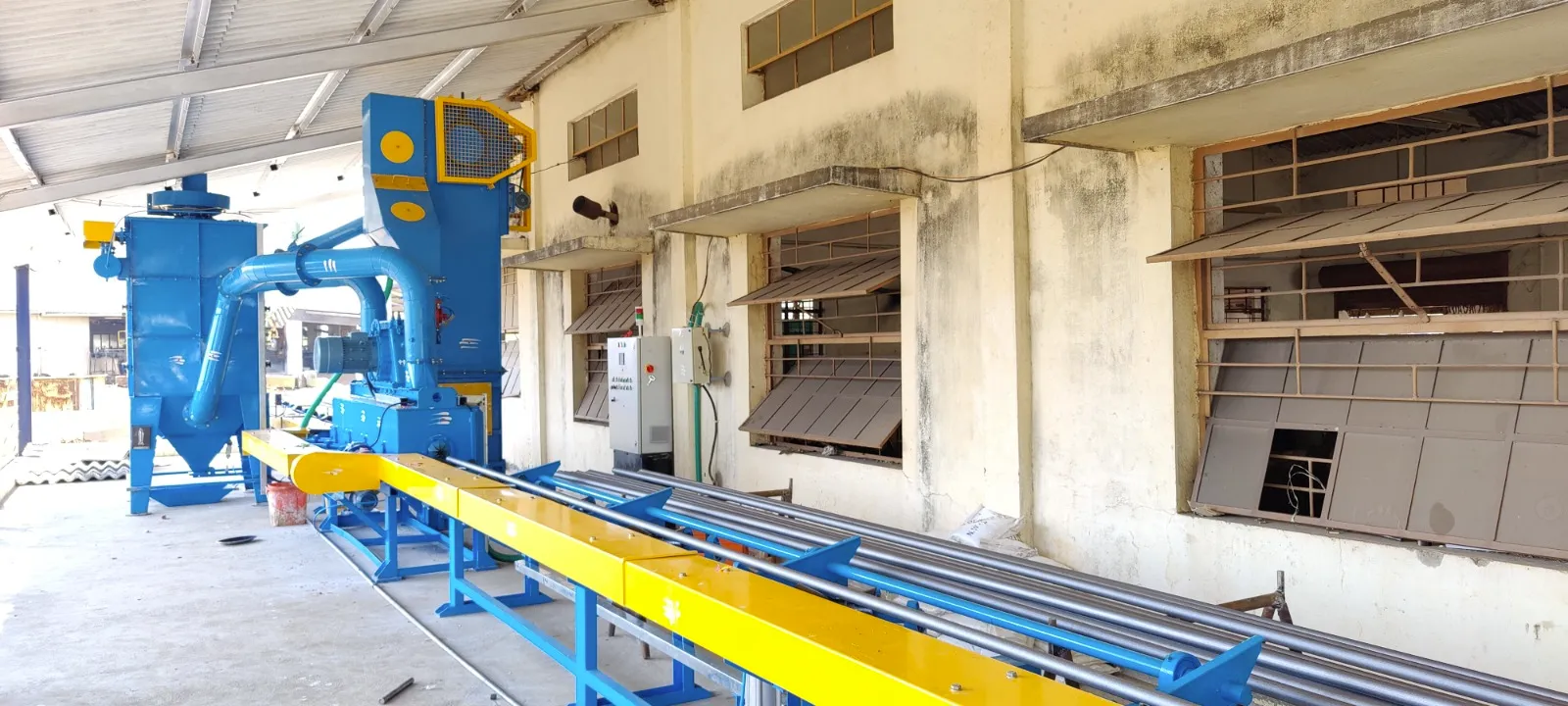Round Bar Shot Blasting Machine