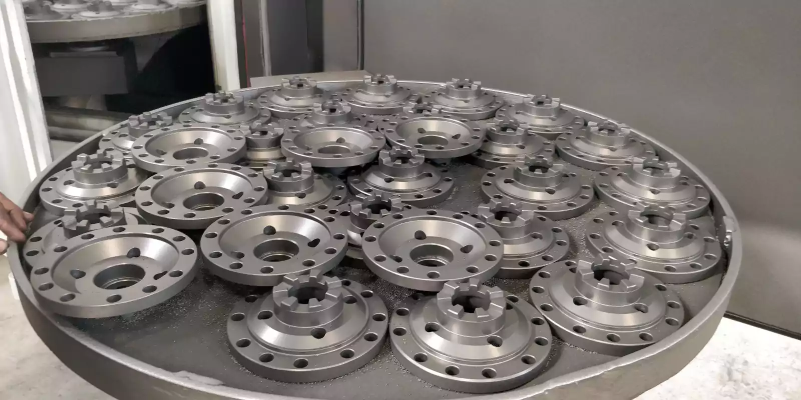 Table Type Shot Blasting Machine